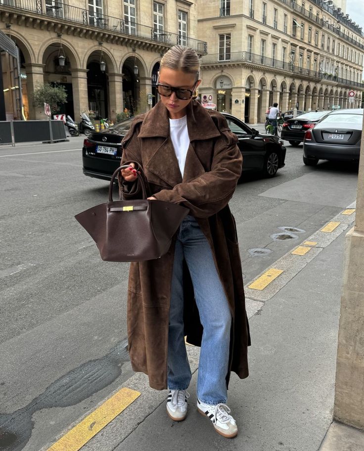 Celeste | Gabardina larga de terciopelo