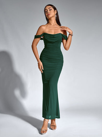 Robe À Épaules Dénudées, Froncée & Zippée Dans Le Dos