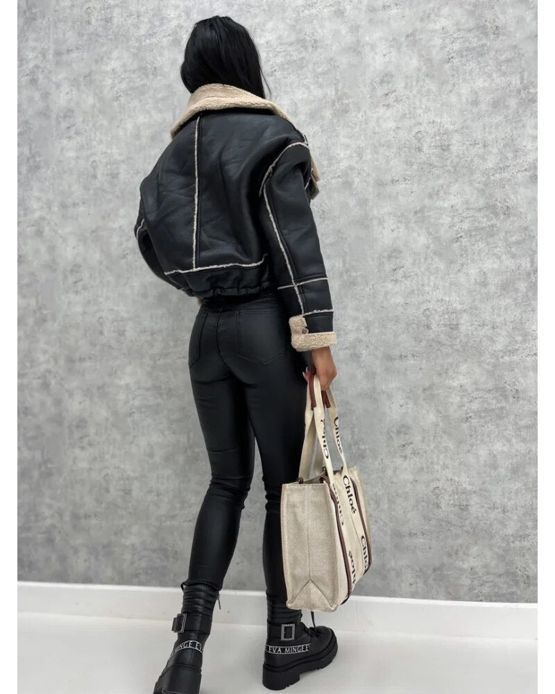 Elegante chaqueta de cuero Niort