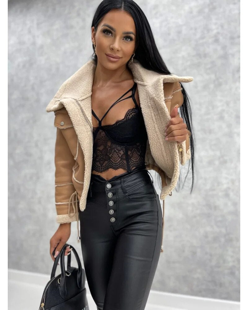 Elegante chaqueta de cuero Niort