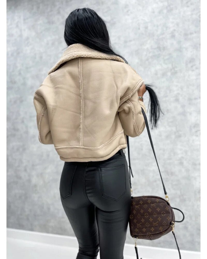 Elegante chaqueta de cuero Niort